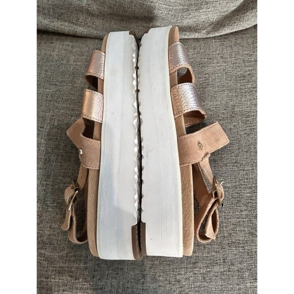 UGG Braelynn Rosegold Womens Size 10 Patent Metallic Platform Sandal - Picture 10 of 12